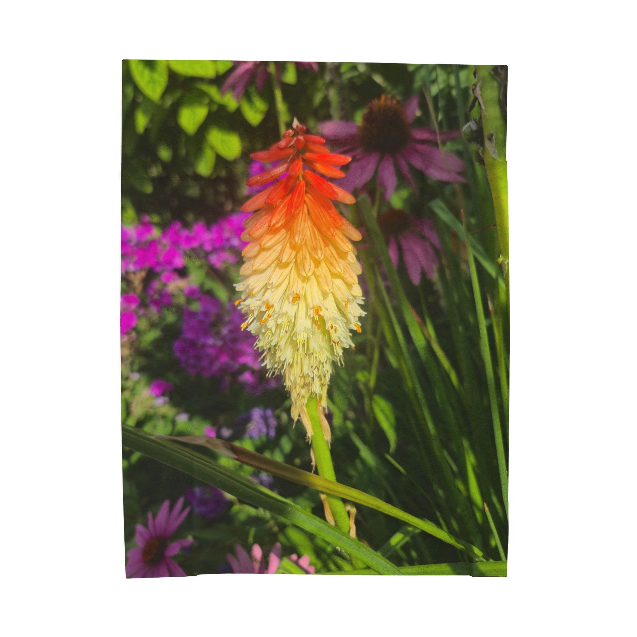 Botanical Velveteen Plush Blanket - Cozy Floral Throw for Home & Relaxation