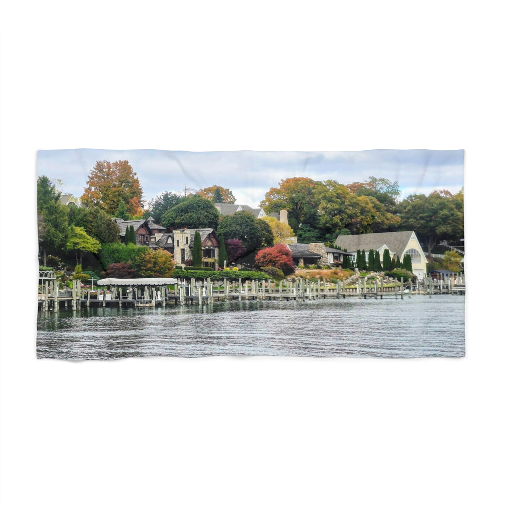 Scenic Beach Towel - Perfect for Summer Days by the Water