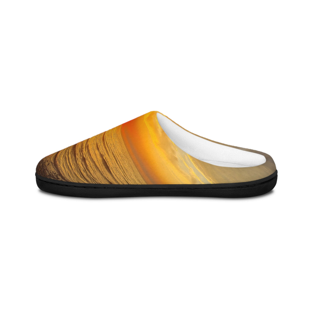 Sunset Waves Men's Indoor Slippers — Warm Orange Beach Print