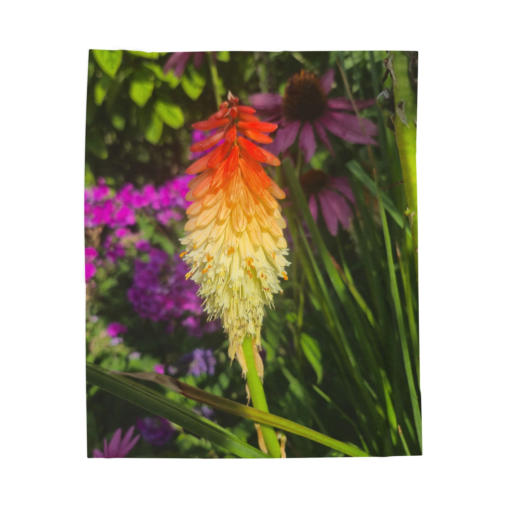 Botanical Velveteen Plush Blanket - Cozy Floral Throw for Home & Relaxation